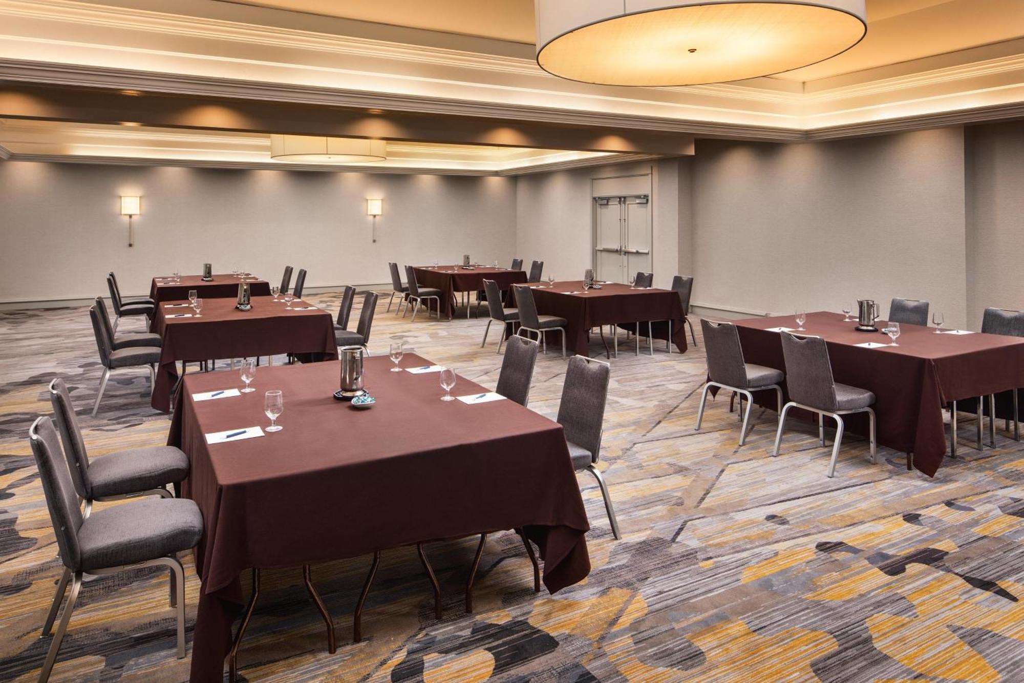 Sheraton Parsippany Hotel Esterno foto